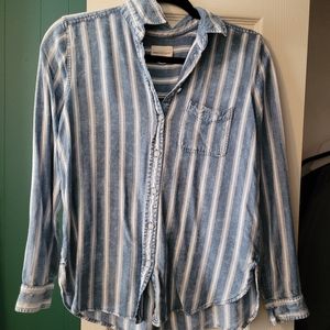 AE Boyfriend Fit Top